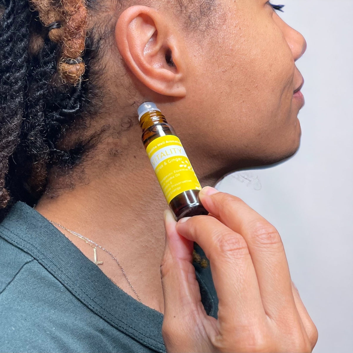 Essential Oil Roll On - Breathe Well Aromatherapy